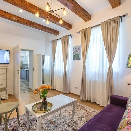 Casa Carolina * Брашов