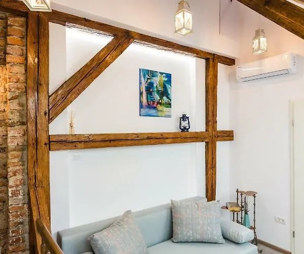 Casa Carolina Brasov