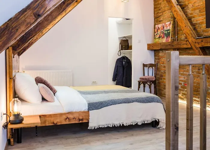 Casa Carolina Brasov